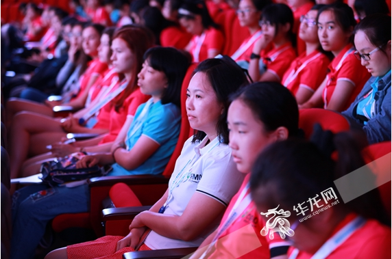 中国女子数学奥林匹克在重庆八中开赛